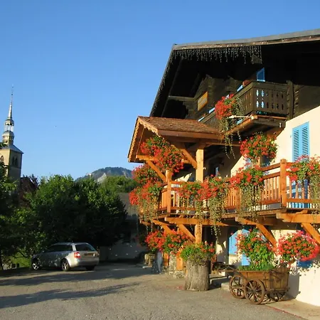 Guest house Chalet La Source 3*