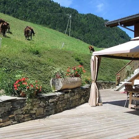 Chalet La Source 3*