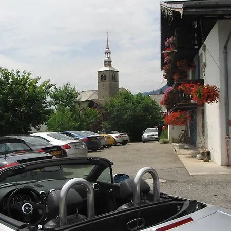 Chalet La Source Guest house Saint-Nicolas-la-Chapelle (Savoie)