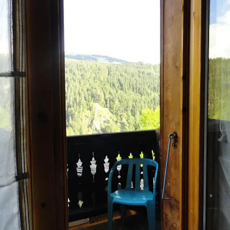 Chalet La Source Guest house 3*