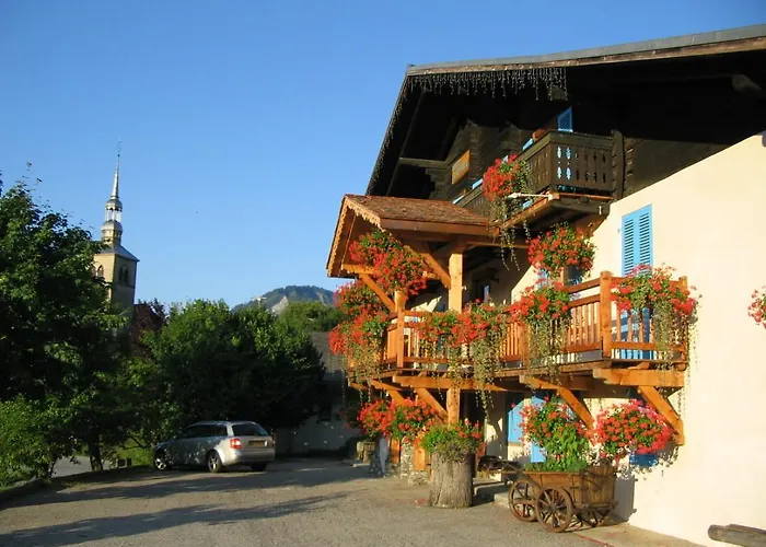 Πανσιόν Chalet La Source 3*