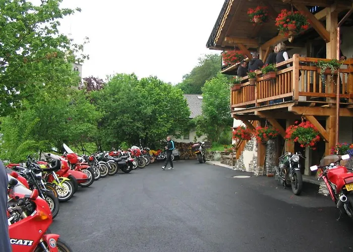 Πανσιόν Chalet La Source